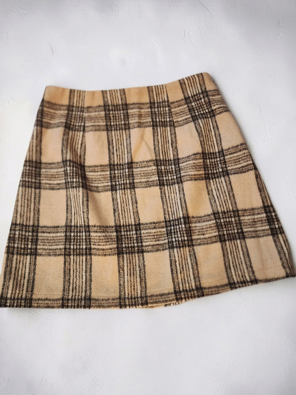 NWT Cupshe Khaki Plaid Mini Skirt Size M